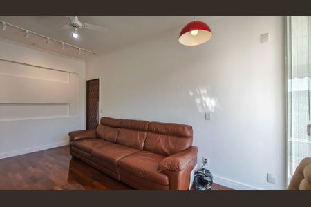 Apartamento à venda com 80m², 2 quartos e 1 vaga Apartamento à venda com 80m², 2 quartos e 1 vagaSala