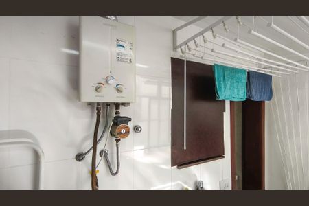 Apartamento à venda com 80m², 2 quartos e 1 vaga Apartamento à venda com 80m², 2 quartos e 1 vagaÁrea de Serviço