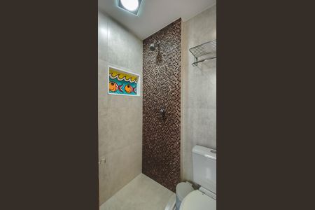 Apartamento à venda com 80m², 2 quartos e 1 vaga Apartamento à venda com 80m², 2 quartos e 1 vagaBanheiro de serviço