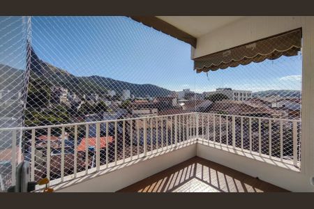 Apartamento à venda com 80m², 2 quartos e 1 vaga Apartamento à venda com 80m², 2 quartos e 1 vagaVaranda da Sala