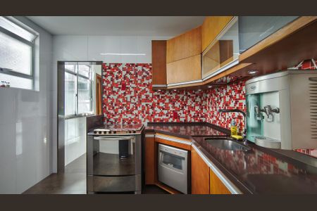 Apartamento à venda com 80m², 2 quartos e 1 vaga Apartamento à venda com 80m², 2 quartos e 1 vagaCozinha