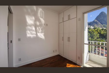 Apartamento à venda com 80m², 2 quartos e 1 vaga Apartamento à venda com 80m², 2 quartos e 1 vagaQuarto 2
