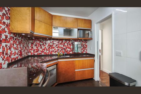 Apartamento à venda com 80m², 2 quartos e 1 vaga Apartamento à venda com 80m², 2 quartos e 1 vagaCozinha