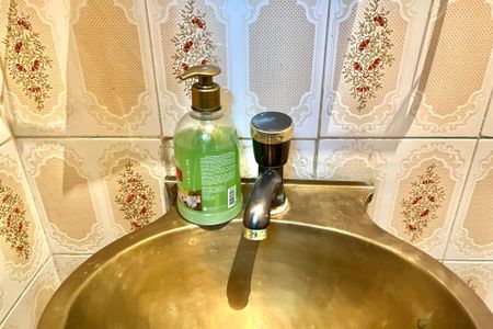 Casa à venda com 246m², 4 quartos e 4 vagas Casa à venda com 246m², 4 quartos e 4 vagasLavabo