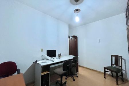 Casa à venda com 246m², 4 quartos e 4 vagas Casa à venda com 246m², 4 quartos e 4 vagasSuite 2