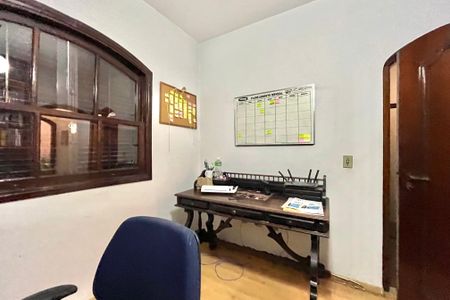 Casa à venda com 246m², 4 quartos e 4 vagas Casa à venda com 246m², 4 quartos e 4 vagasSuite 1