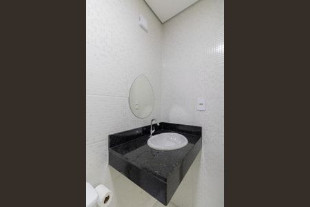 Apartamento à venda com 40m², 2 quartos e sem vaga Apartamento à venda com 40m², 2 quartos e sem vagaBanheiro Social