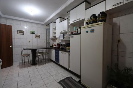 Casa à venda com 446m², 3 quartos e 4 vagasCozinha