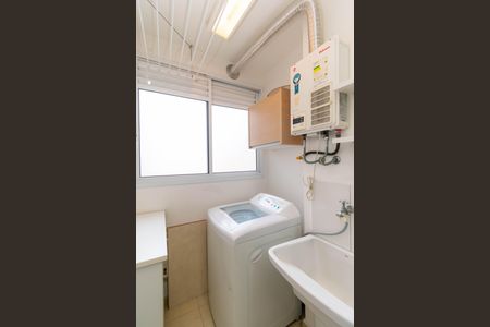 Apartamento à venda com 64m², 3 quartos e 1 vagaÁrea de Serviço