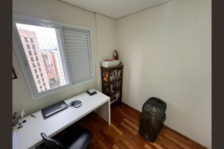 Apartamento à venda com 80m², 3 quartos e 2 vagasQuarto 1