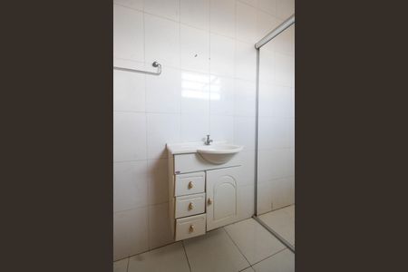 Casa para alugar com 200m², 3 quartos e 4 vagasBanheiro da Suíte