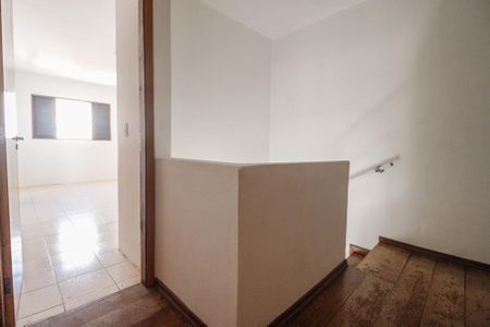 Casa para alugar com 200m², 3 quartos e 4 vagasHall