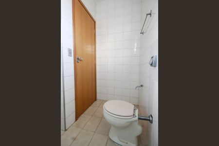 Casa para alugar com 200m², 3 quartos e 4 vagasBanheiro 1