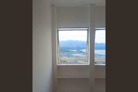 Apartamento à venda com 36m², 1 quarto e 1 vaga