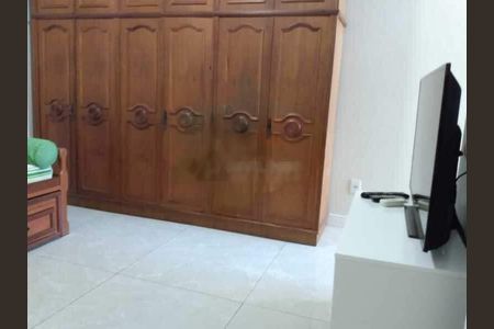 Apartamento à venda com 70m², 2 quartos e sem vaga