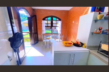 Casa à venda com 409m², 4 quartos e 6 vagas