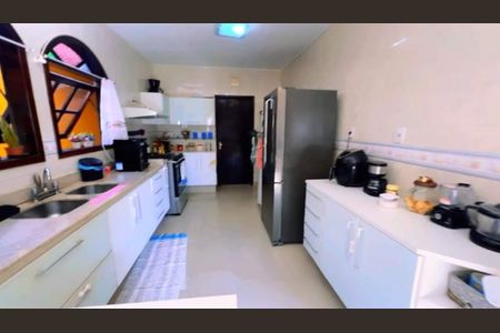 Casa à venda com 409m², 4 quartos e 6 vagas