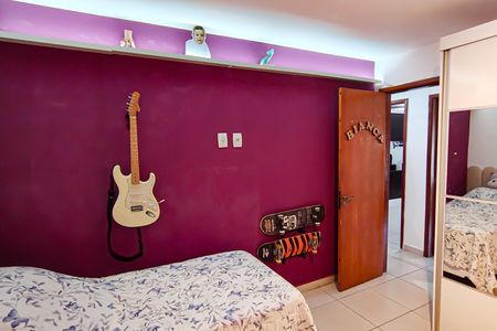 Casa à venda com 221m², 4 quartos e 5 vagas Casa à venda com 221m², 4 quartos e 5 vagasQuarto 1