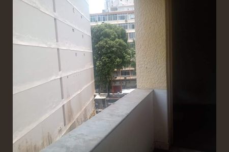 Apartamento à venda com 76m², 2 quartos e sem vaga