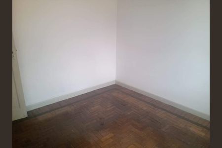 Apartamento à venda com 76m², 2 quartos e sem vaga