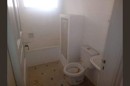 Apartamento à venda com 76m², 2 quartos e sem vaga