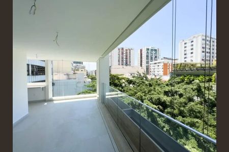 Apartamento à venda com 185m², 4 quartos e 2 vagas