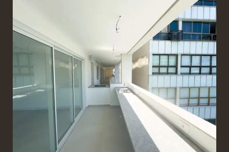 Apartamento à venda com 185m², 4 quartos e 2 vagas