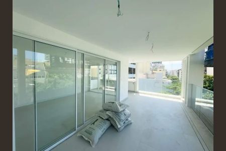 Apartamento à venda com 185m², 4 quartos e 2 vagas