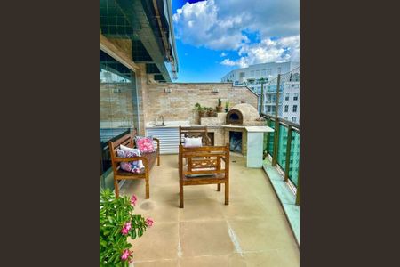 Apartamento à venda com 187m², 3 quartos e 3 vagas