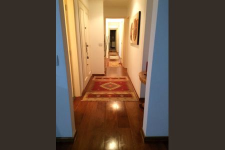 Apartamento à venda com 240m², 4 quartos e 4 vagasFoto 06