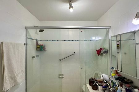 Apartamento à venda com 167m², 4 quartos e 2 vagasBanheiro da Suíte 1