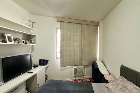 Apartamento à venda com 167m², 4 quartos e 2 vagasQuarto 2