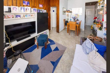 Apartamento à venda com 75m², 2 quartos e 1 vaga