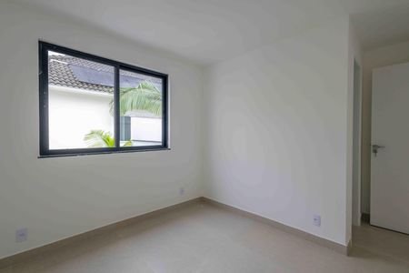 Casa à venda com 212m², 4 quartos e 3 vagas Casa à venda com 212m², 4 quartos e 3 vagasSuíte 2
