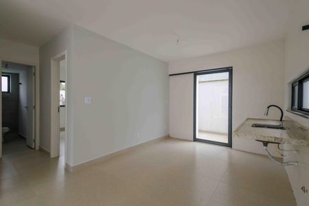 Casa à venda com 212m², 4 quartos e 3 vagas Casa à venda com 212m², 4 quartos e 3 vagasCozinha