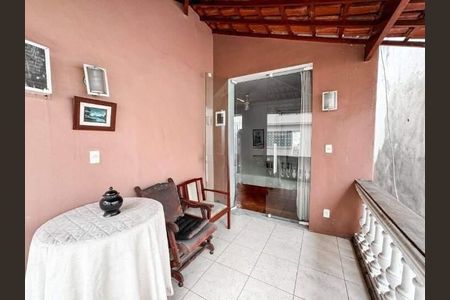 Casa à venda com 120m², 4 quartos e 2 vagas