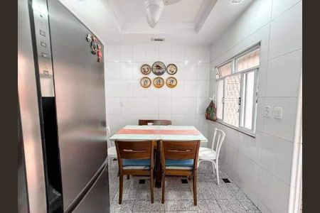 Casa à venda com 120m², 4 quartos e 2 vagas