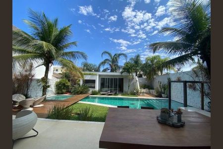 Casa à venda com 560m², 4 quartos e 2 vagas