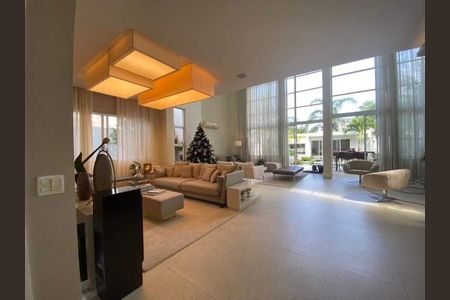 Casa à venda com 560m², 4 quartos e 2 vagas