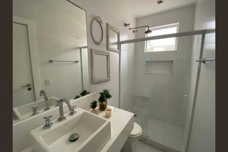 Casa à venda com 560m², 4 quartos e 2 vagas