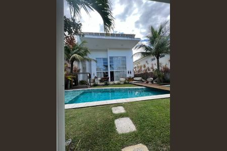 Casa à venda com 560m², 4 quartos e 2 vagas