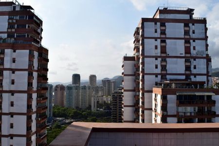 Apartamento à venda com 222m², 3 quartos e 3 vagasVista da Cobertura