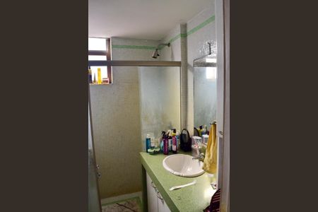 Apartamento à venda com 222m², 3 quartos e 3 vagasBanheiro Social