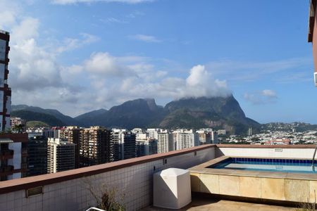 Apartamento à venda com 222m², 3 quartos e 3 vagasVista da Cobertura