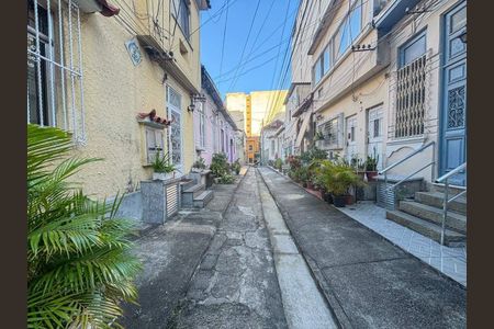 Casa à venda com 70m², 2 quartos e sem vaga