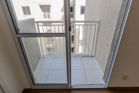 Apartamento para alugar com 48m², 2 quartos e 1 vagaVaranda