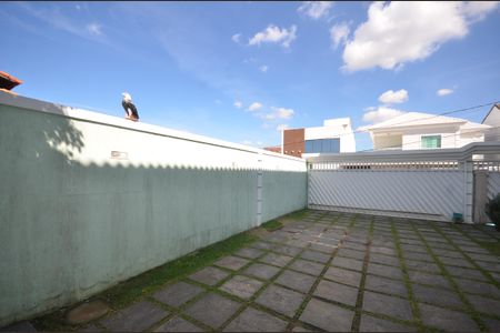 Casa de condomínio para alugar com 400m², 3 quartos e 4 vagasGaragem