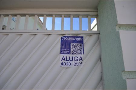 Casa de condomínio para alugar com 400m², 3 quartos e 4 vagasPlaca instaladada
