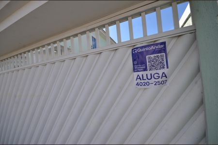 Casa de condomínio para alugar com 400m², 3 quartos e 4 vagasPlaca instaladada