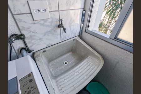 Apartamento à venda com 68m², 3 quartos e 1 vagaÁrea de Serviço